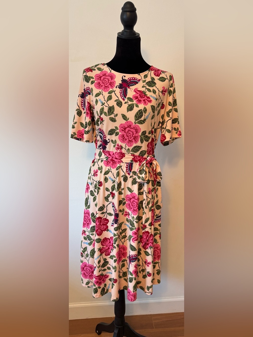 Leota Pink Floral Tie-Front Dress with Green Leaves